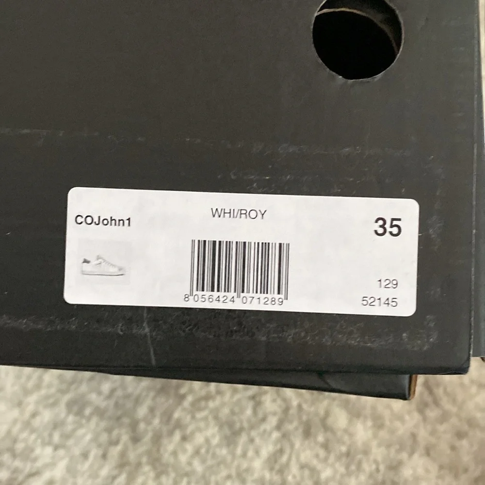 P448 Sneakers